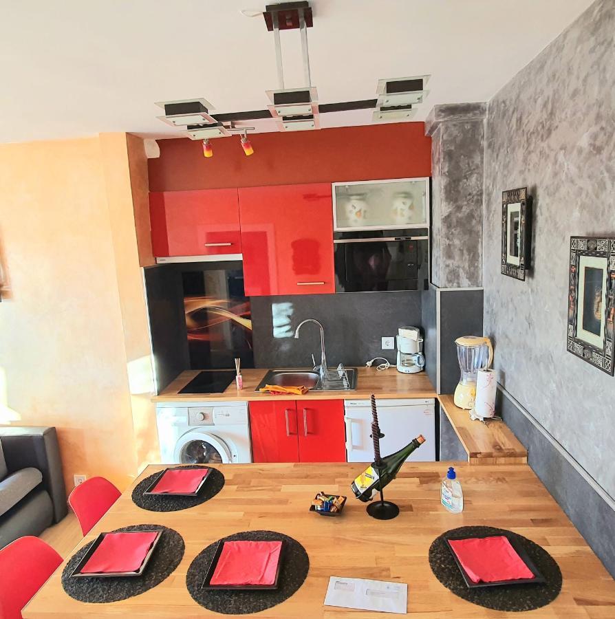 Leroy Apartment Empuriabrava Exterior photo